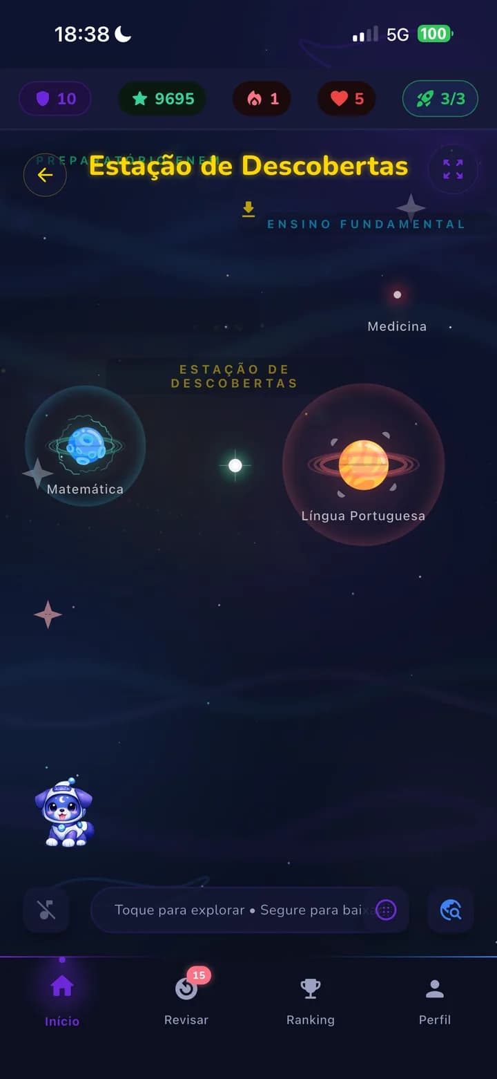 Mapa de universo do app Kosmyn com trilhas de estudo em formato de planetas